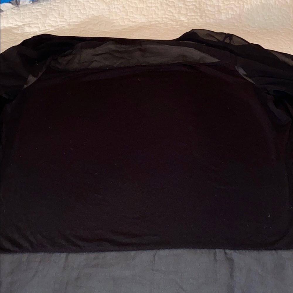 A black button down - Picture 4 of 4